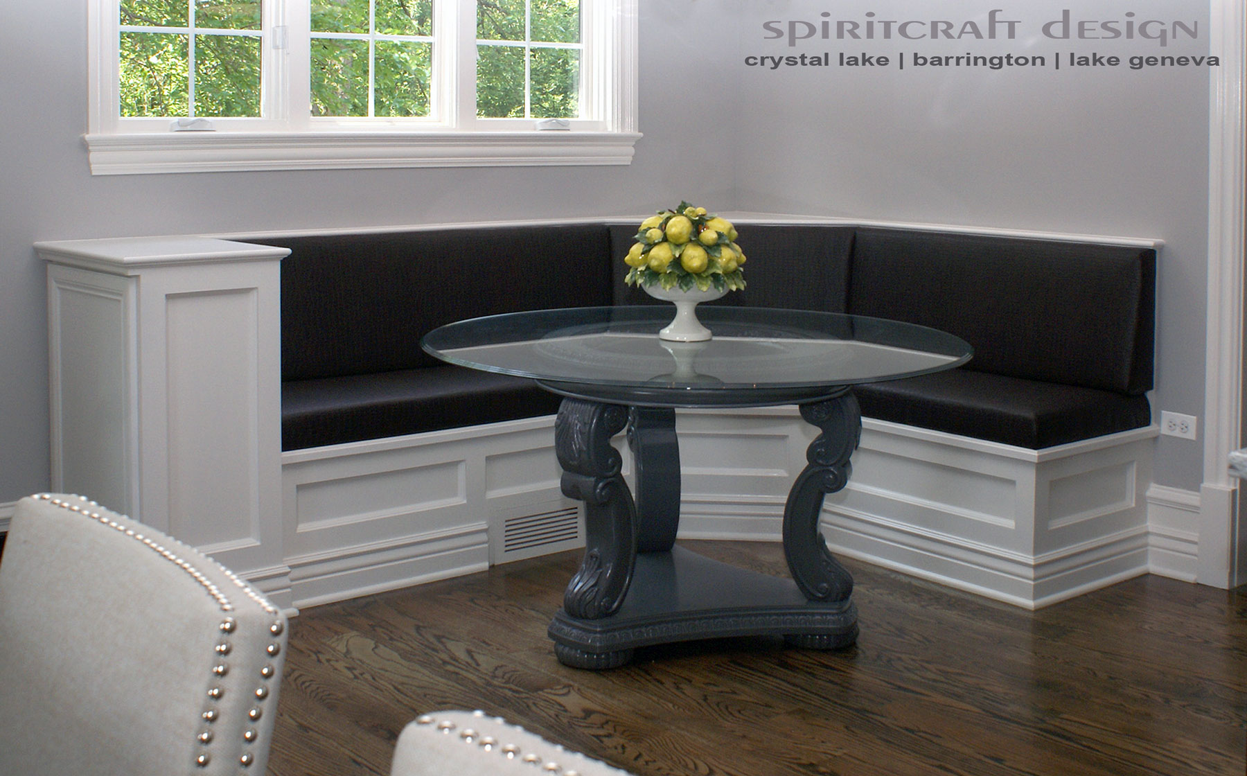 Kitchen banquette furniture. kitchen paint colors with oak ...